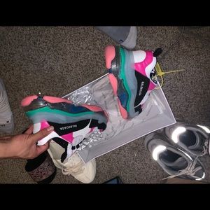 Balenciaga triple S clear sole size 40